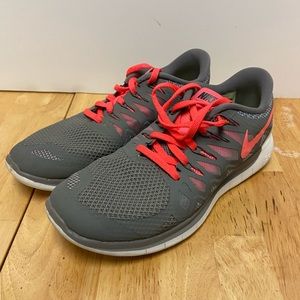 Nike Women’s Free 5.0 Light Ash Gray/Pink running